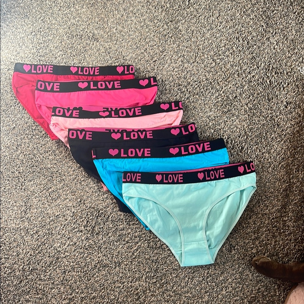 Colorful Women’s/Juniors  Love Print Underwear Set 6 pairs-Sz XL